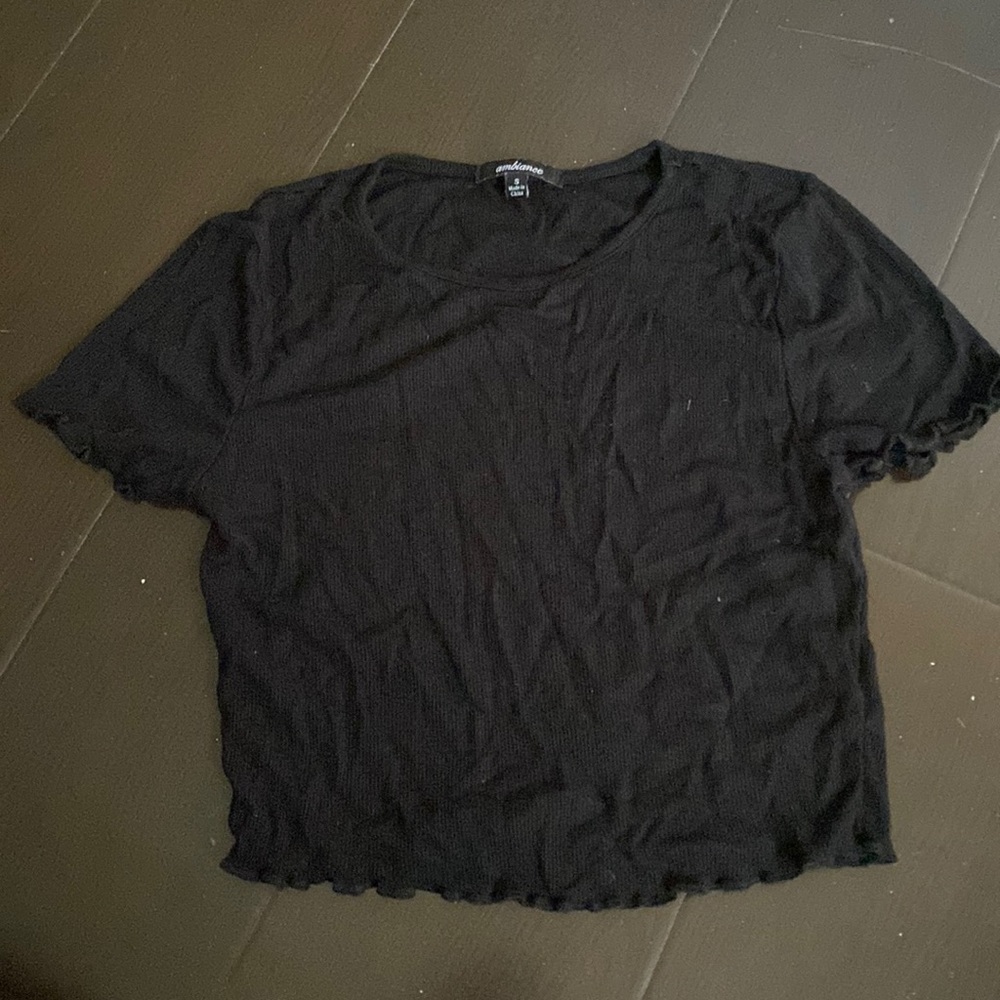 BLACK AMBIANCE TOP